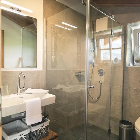 Апартаменты Alpin Kitzblick Пизендорф