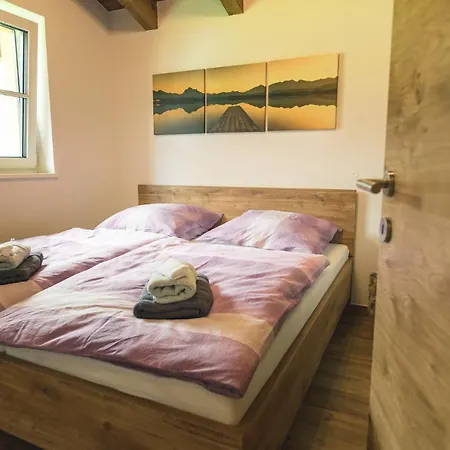 Alpin Kitzblick * ピーゼンドルフ