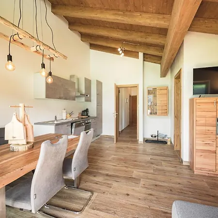 Alpin Kitzblick Апартаменты Пизендорф